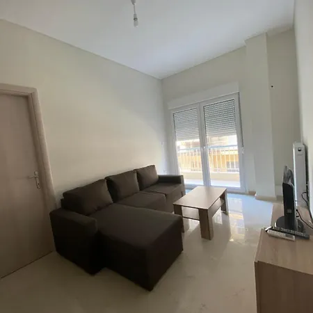 Omilosmaltezos17 Apartment *